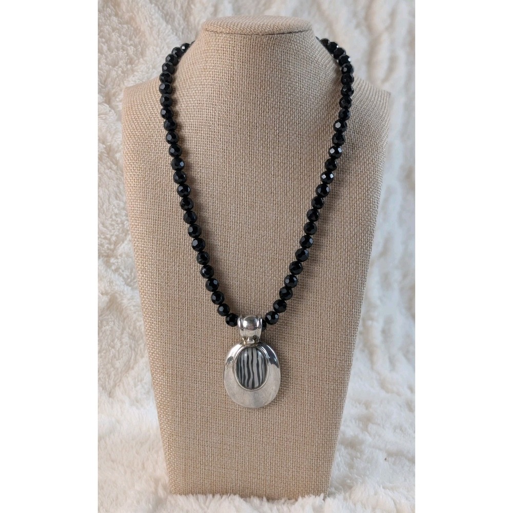 Vintage Best‎ Signed Pendant Necklace Black Bead Zebra Stone Silver Tone